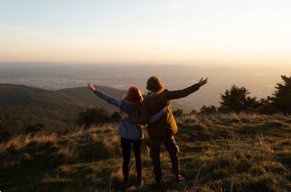 Looking for a Homestay in Lamahatta? Here’s Why The Oak Retreat Is a Superior Upgrade