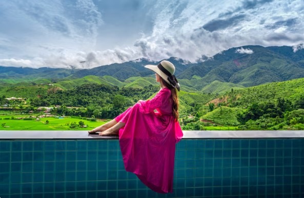 Resort in Lamahatta for Families & Couples This Summer